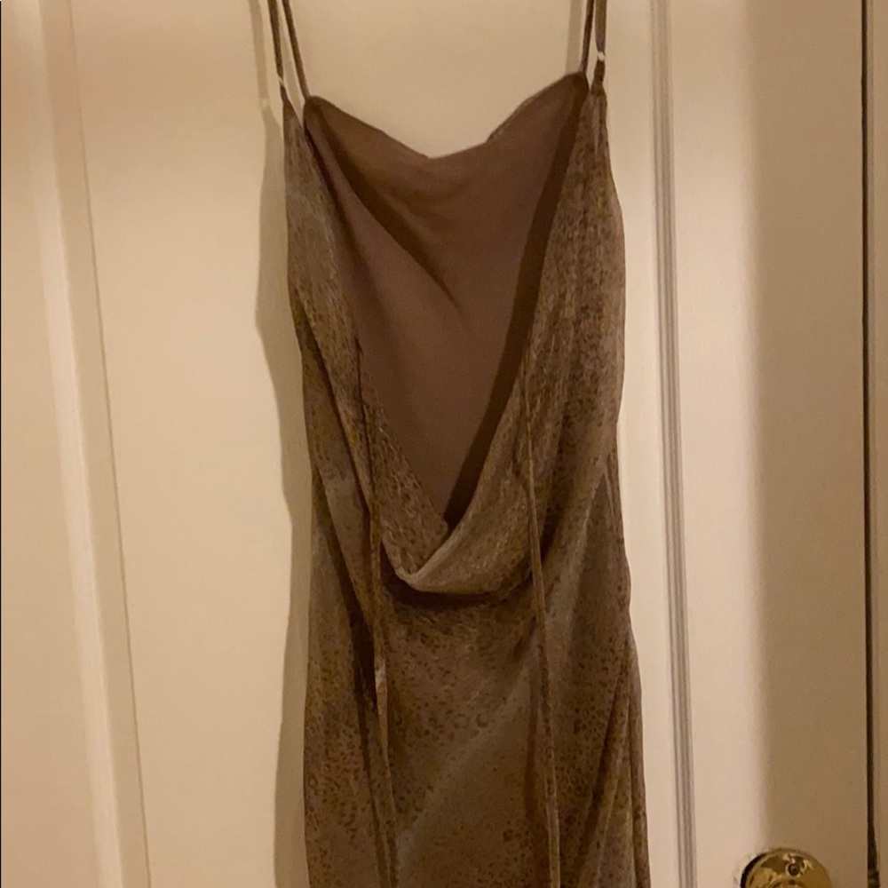 Dress - Picture 4 of 5